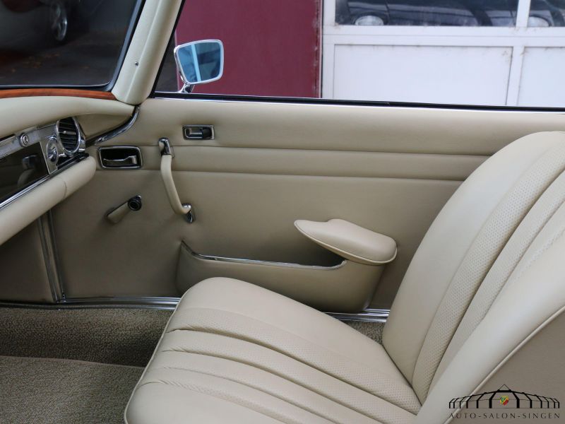 Mercedes-Benz 280 SL Pagode 