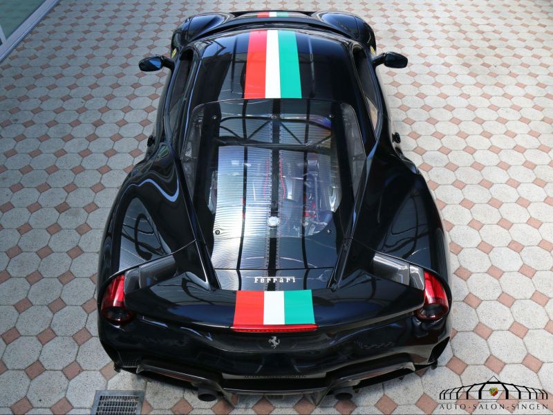 Ferrari 488 Pista