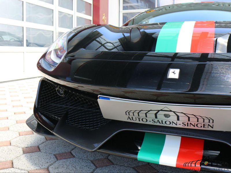Ferrari 488 Pista