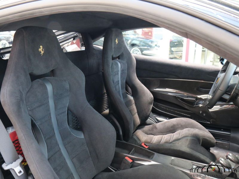 Ferrari 488 Pista