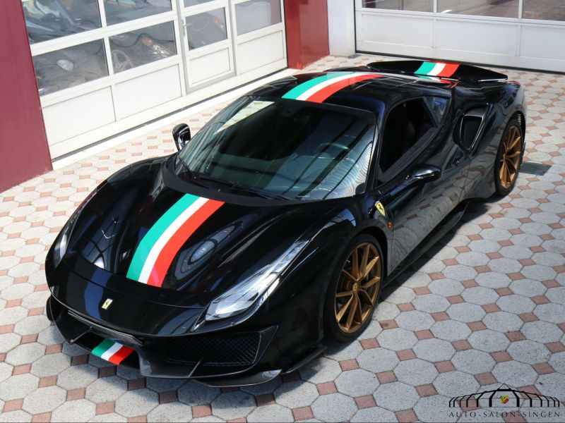 Ferrari 488 Pista
