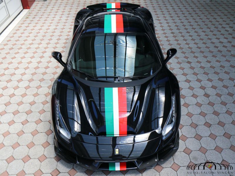 Ferrari 488 Pista