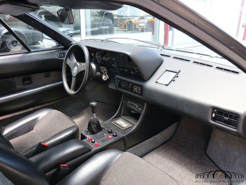 BMW M1