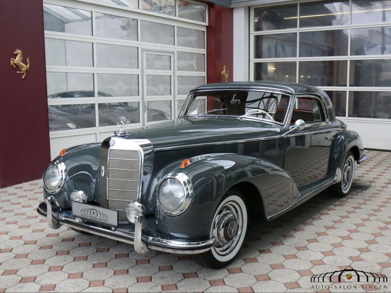 Mercedes-Benz 300 S Coupe 