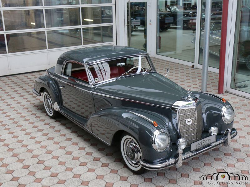 Mercedes-Benz 300 S Coupe 