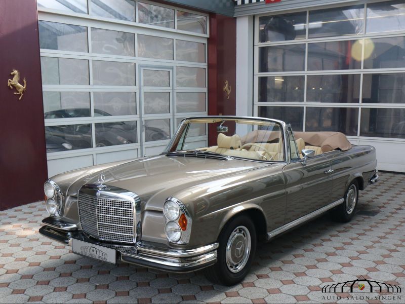 Mercedes-Benz 280 SE 3.5 Cabrio