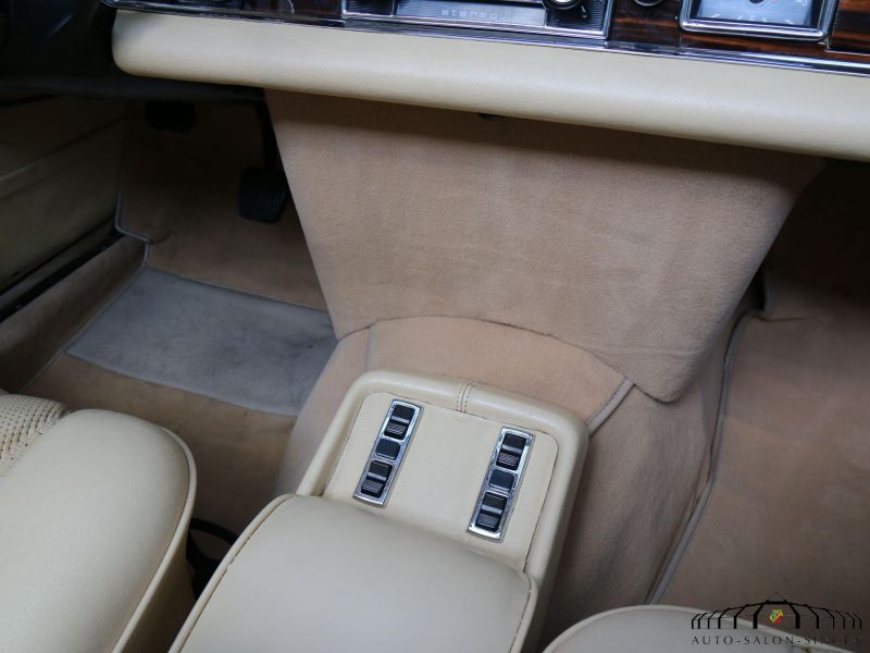 Mercedes-Benz 280 SE 3.5 Cabrio