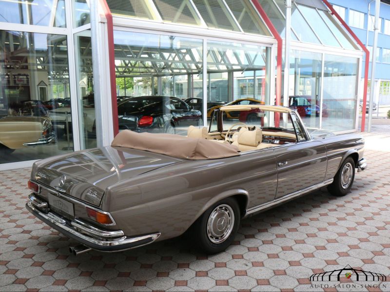 Mercedes-Benz 280 SE 3.5 Cabrio