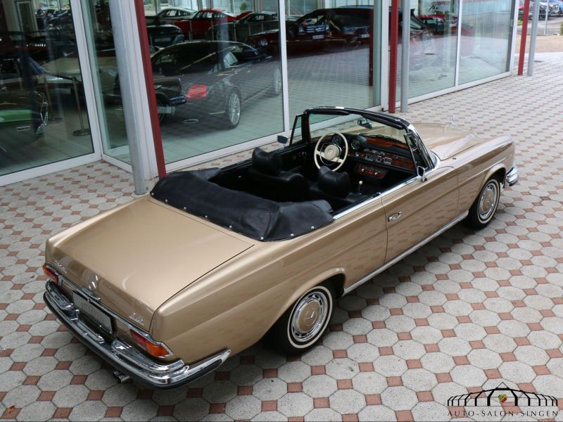 Mercedes-Benz 280 SE 3.5 Cabrio