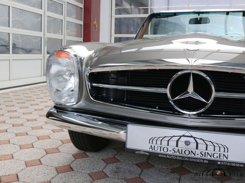 Mercedes-Benz 280 SL Pagode 