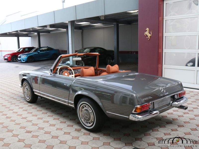 Mercedes-Benz 280 SL Pagode 