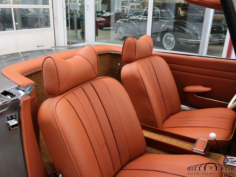 Mercedes-Benz 280 SL Pagode 