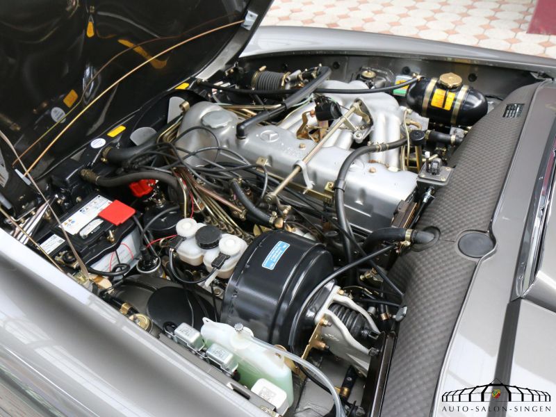 Mercedes-Benz 280 SL Pagode 