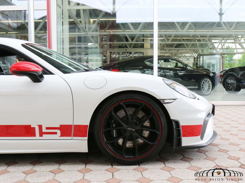 Porsche Cayman 718 GT4 