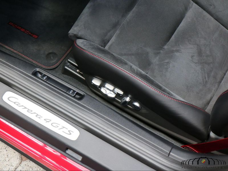 Porsche 991 Carrera 4 GTS Cabrio