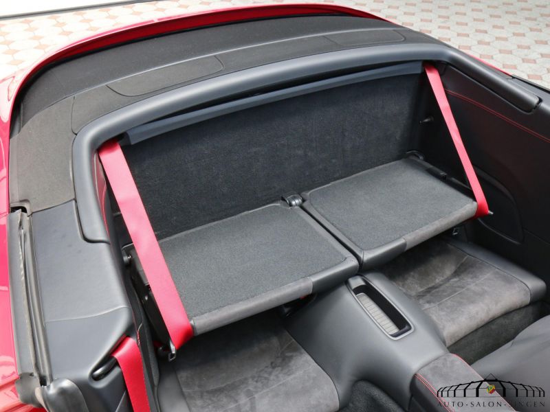 Porsche 991 Carrera 4 GTS Cabrio