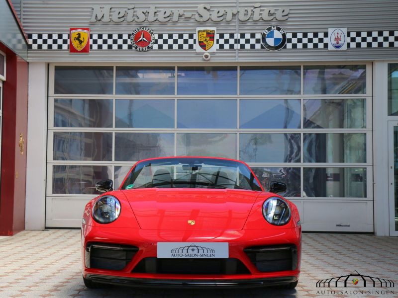 Porsche 992 Carrera  4 GTS Cabrio