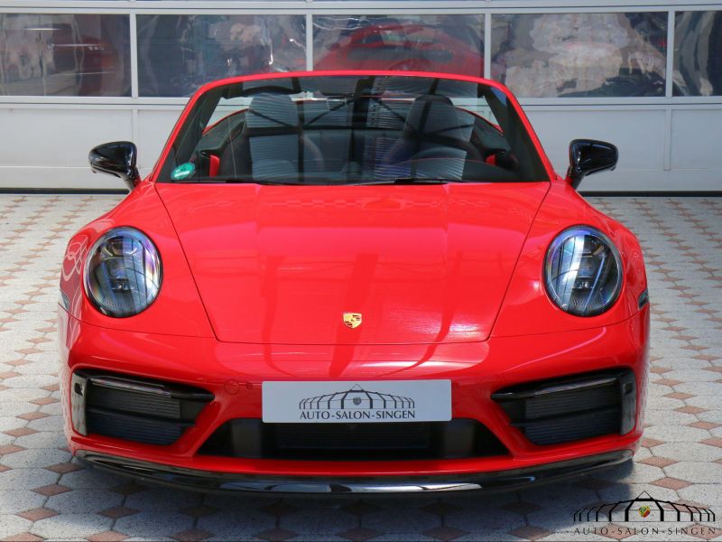 Porsche 992 Carrera  4 GTS Cabrio