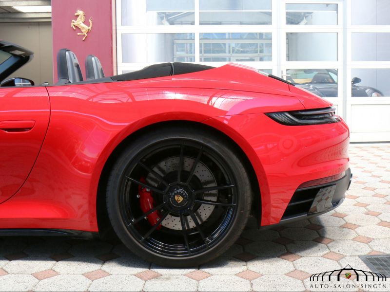 Porsche 992 Carrera  4 GTS Cabrio