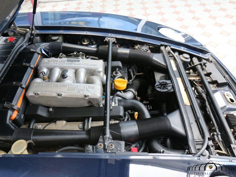 Porsche 928 S4