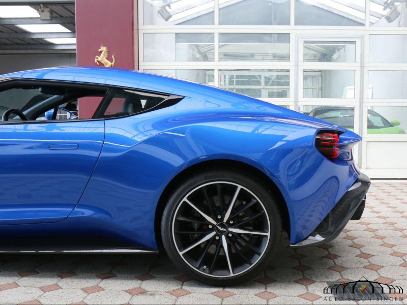 Aston Martin Vanquish Zagato