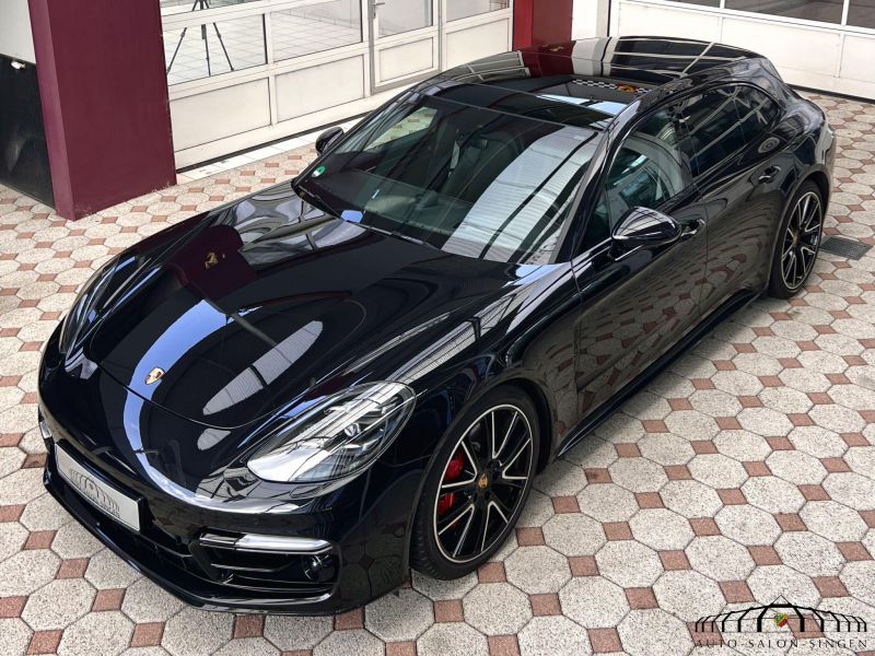Porsche Panamera GTS Sport Turismo