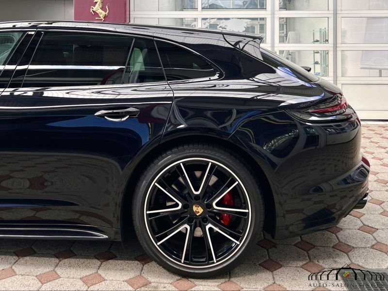 Porsche Panamera GTS Sport Turismo