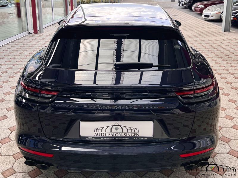Porsche Panamera GTS Sport Turismo