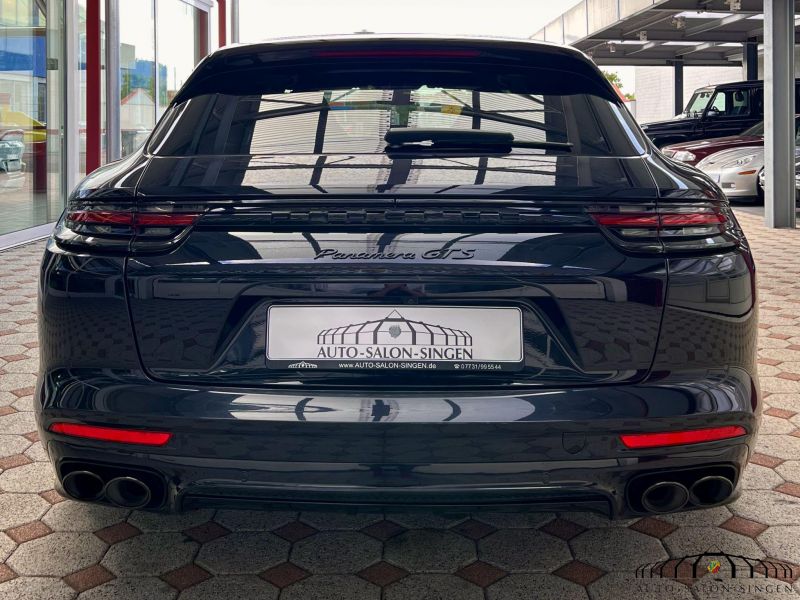 Porsche Panamera GTS Sport Turismo