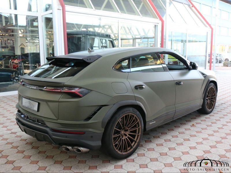 Lamborghini Urus Performante