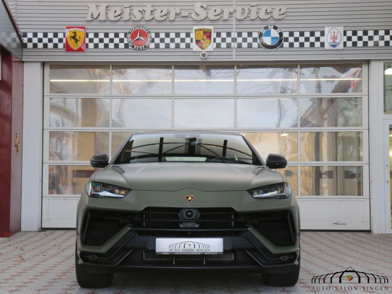 Lamborghini Urus Performante