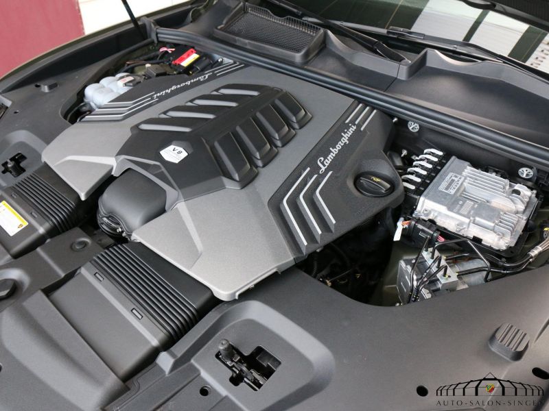Lamborghini Urus Performante