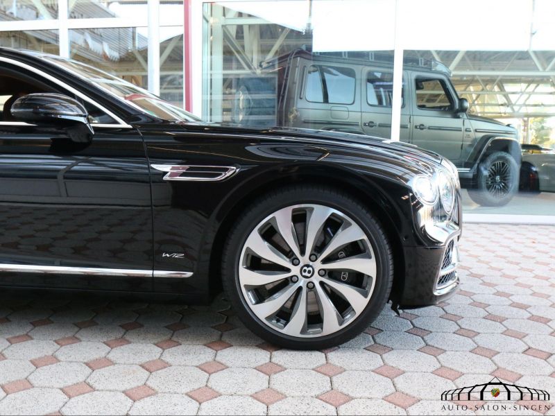Bentley Flying Spur W12 First Edition