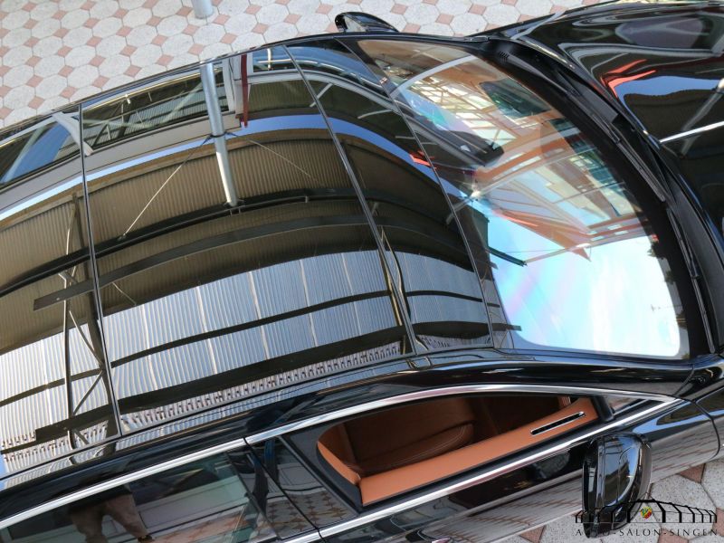 Bentley Flying Spur W12 First Edition