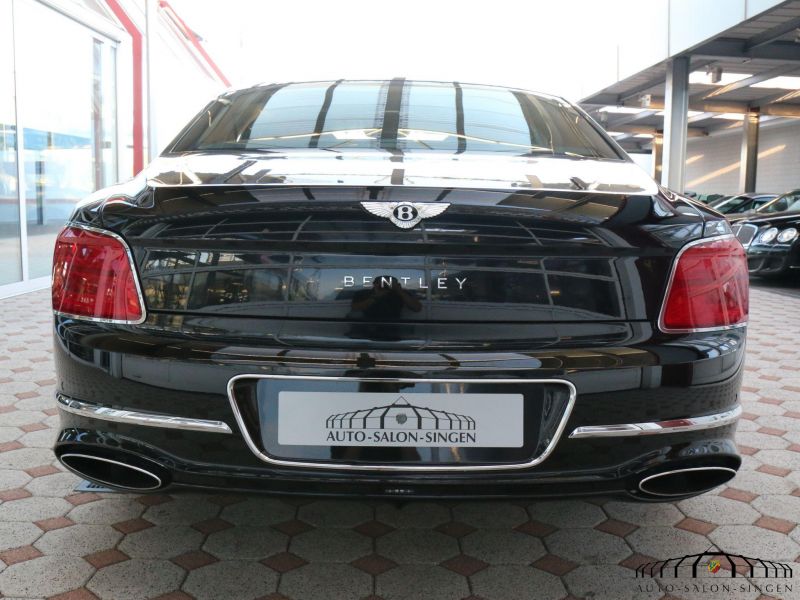 Bentley Flying Spur W12 First Edition