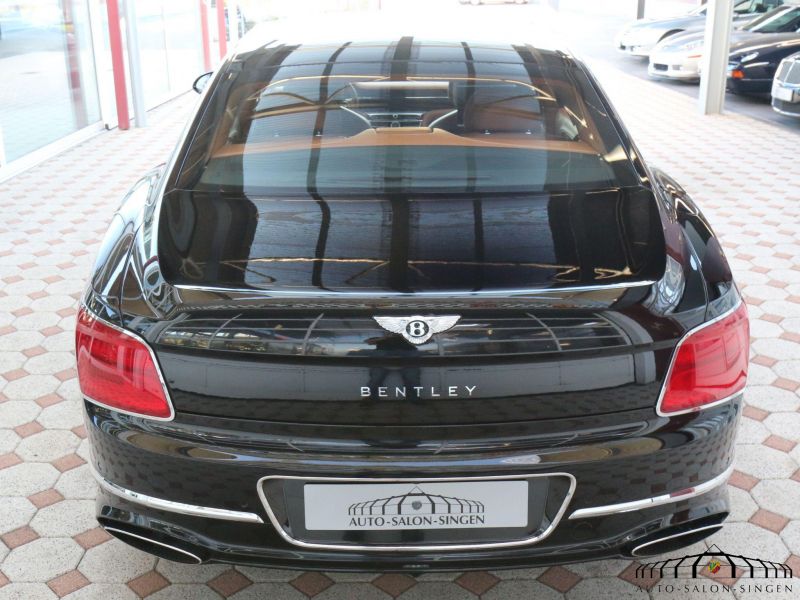 Bentley Flying Spur W12 First Edition