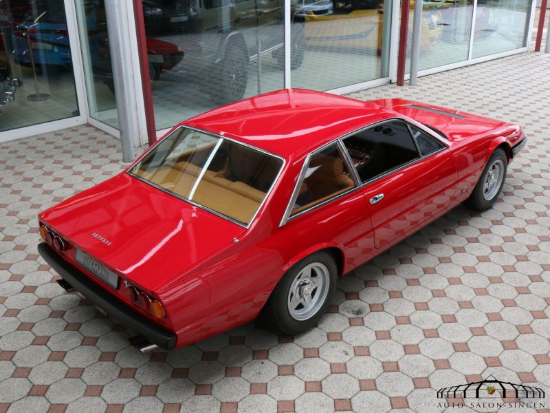Ferrari 365 GT4 2+2