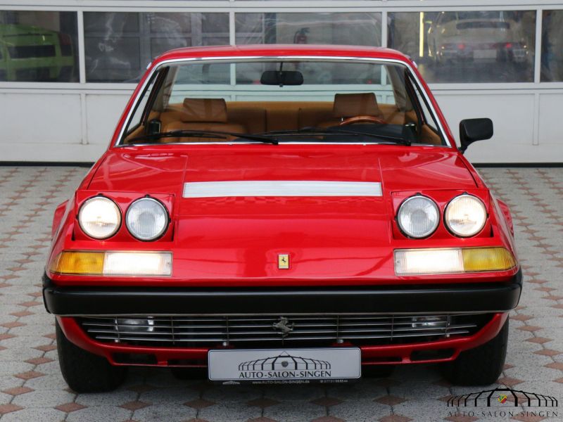 Ferrari 365 GT4 2+2