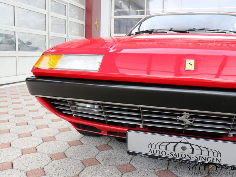 Ferrari 365 GT4 2+2