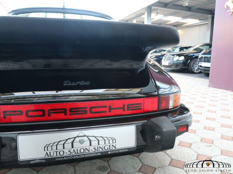 Porsche 911 Turbo 3.3