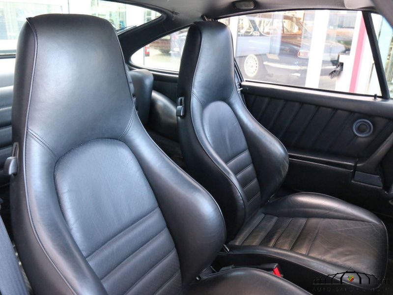 Porsche 911 Turbo 3.3