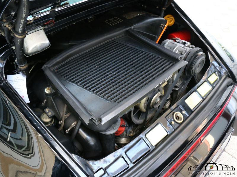 Porsche 911 Turbo 3.3