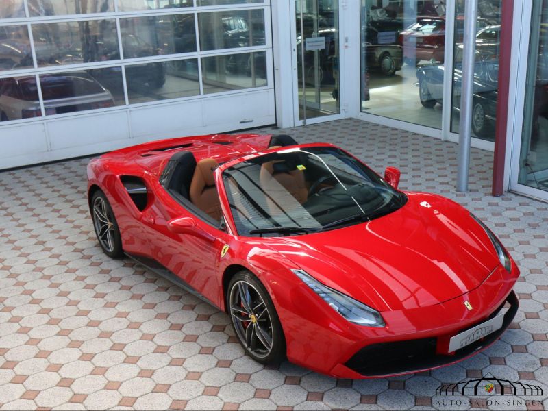 Ferrari 488 Spider