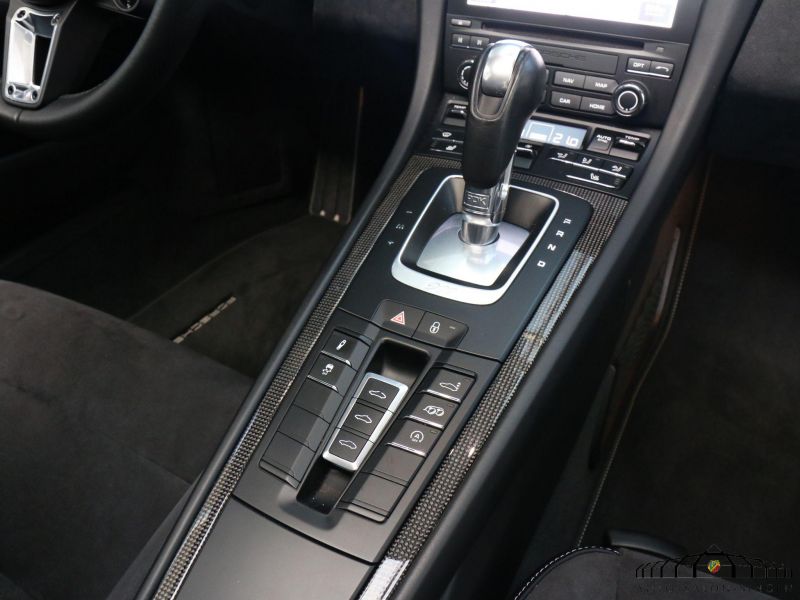 Porsche 991 Carrera 4 GTS