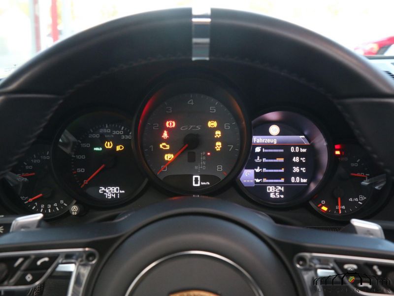 Porsche 991 Carrera 4 GTS