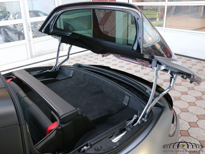 Porsche 992 Targa 4S