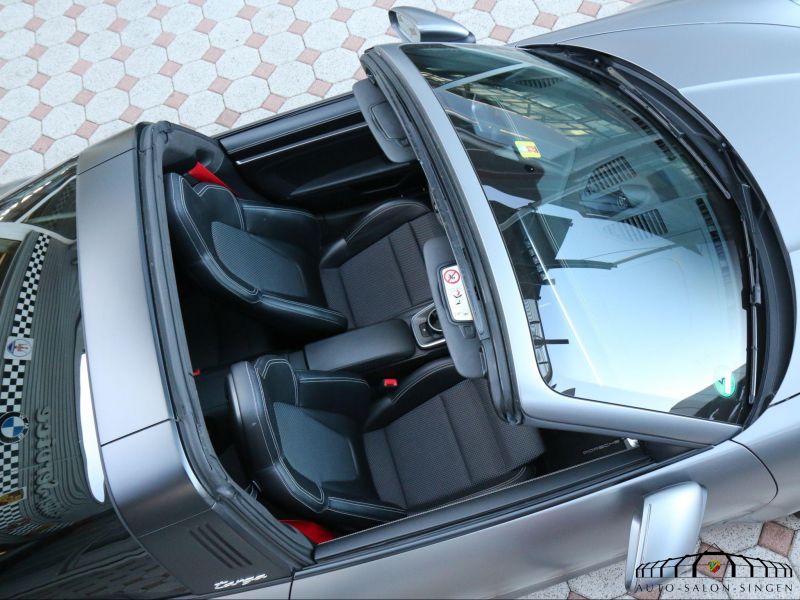 Porsche 992 Targa 4S
