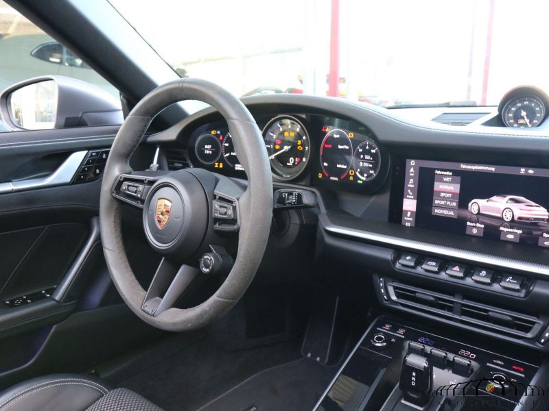 Porsche 992 Targa 4S