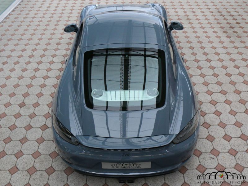 Porsche Cayman 718 S