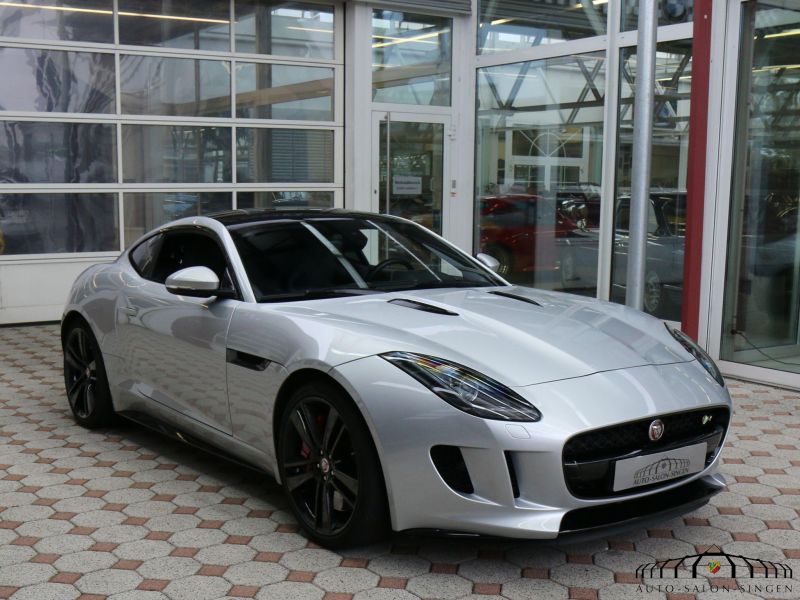 Jaguar F-Type V8 R